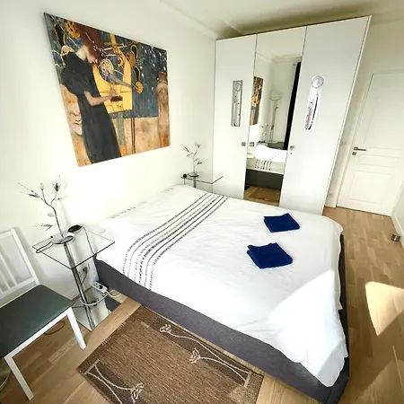 Lovely Montmartre Apartment